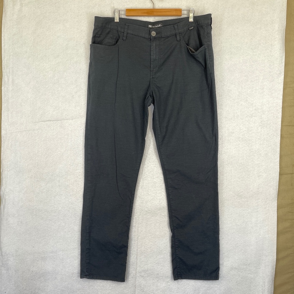Travis Mathew Mens Chino Pants Size 38 Black Flat Front Stretch Golf